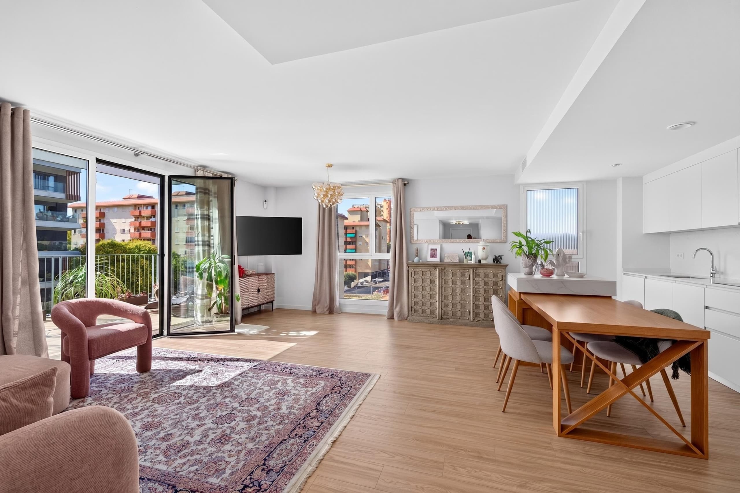 Modern living with a resort-like atmosphere, 1