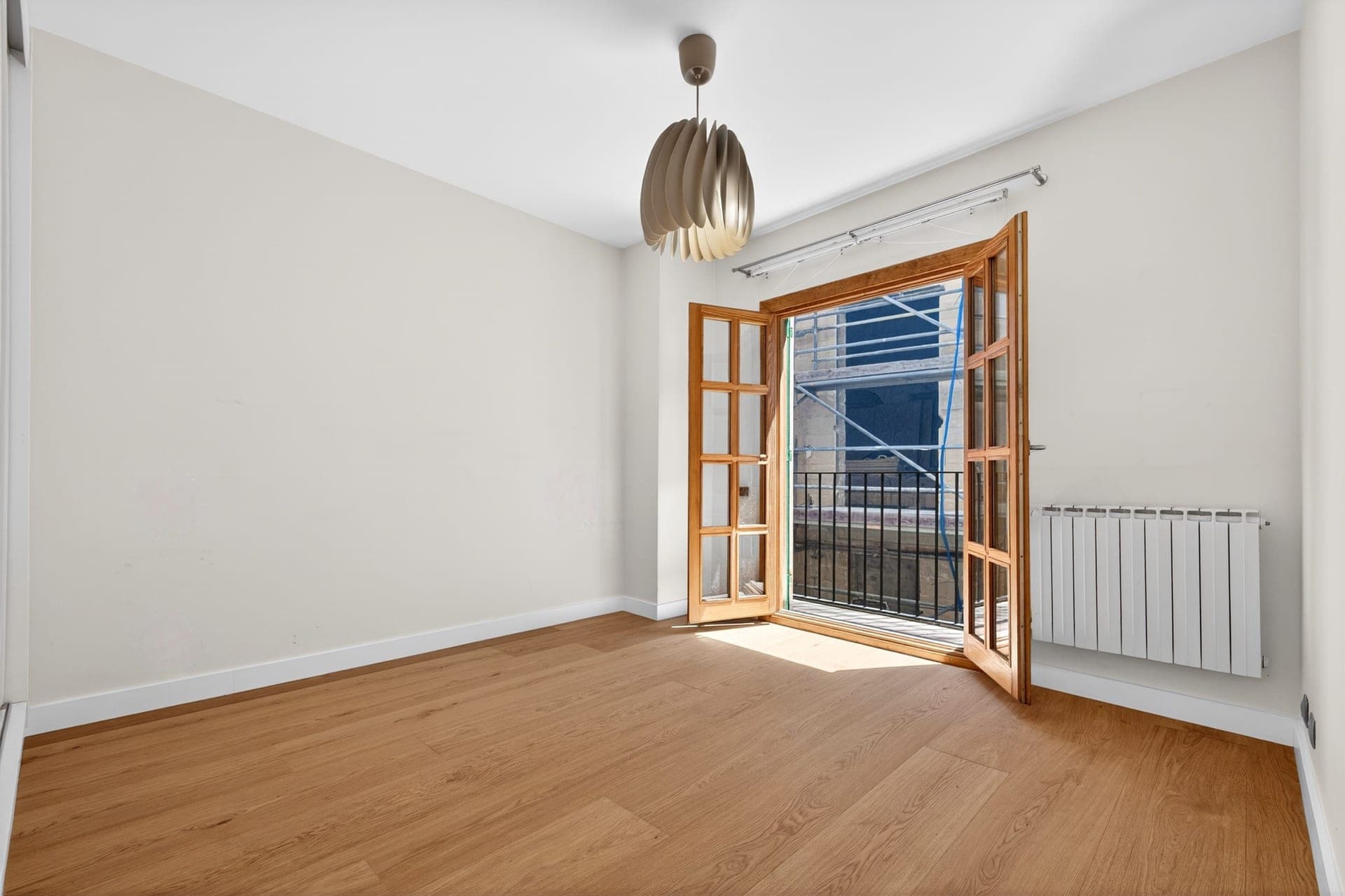 Elegant living in La Seu with parking space, 9